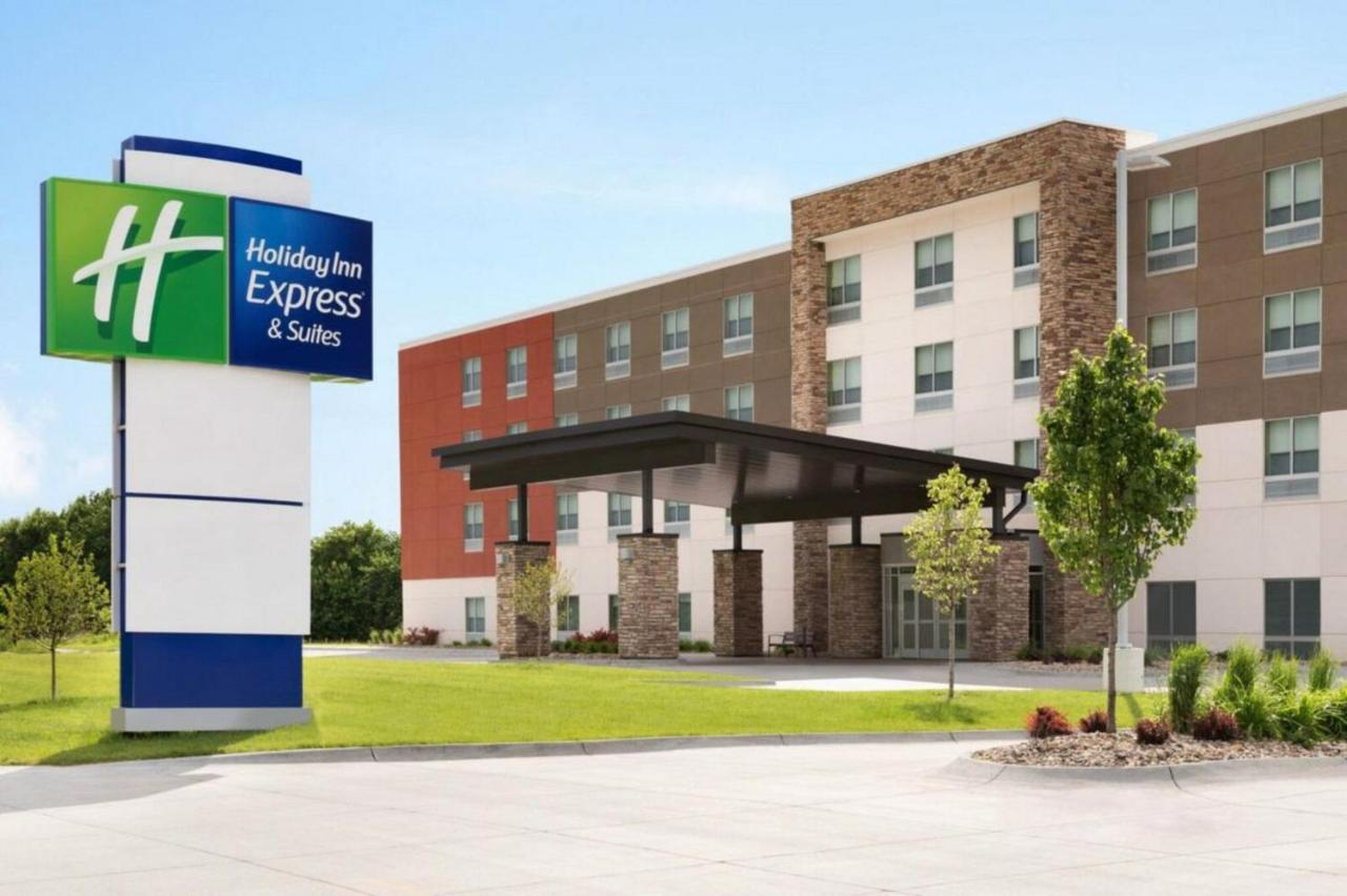 Holiday Inn Express & Suites Rhinelander By Ihg 外观 照片