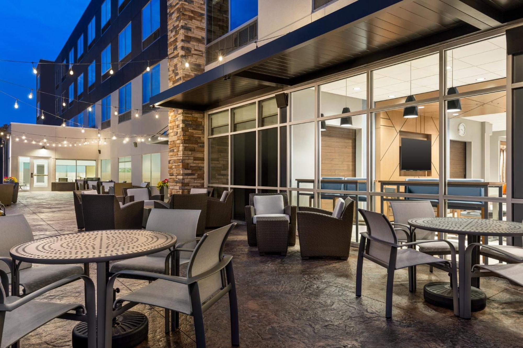 Holiday Inn Express & Suites Rhinelander By Ihg 外观 照片